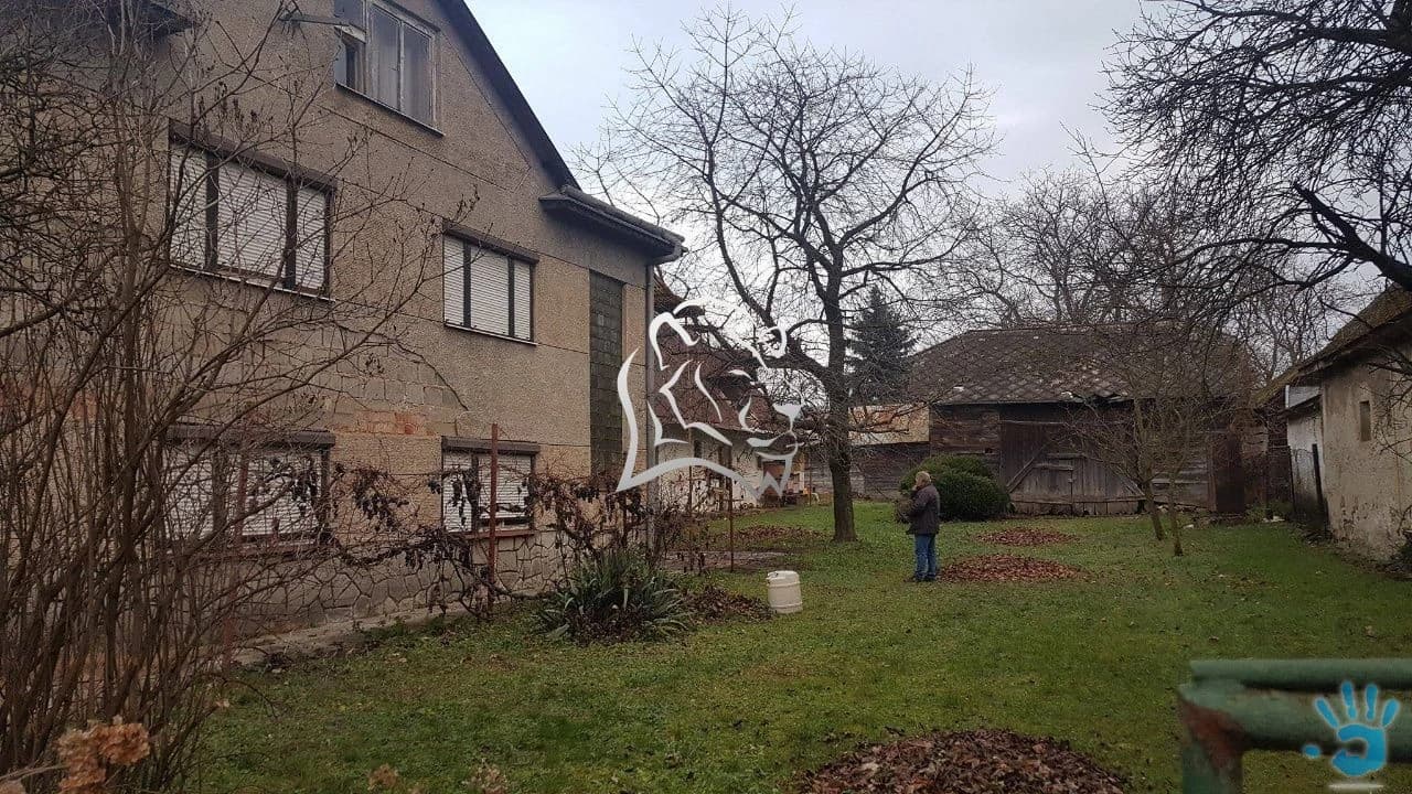 dom-vysny-zipov-s-peknym-pozemkom