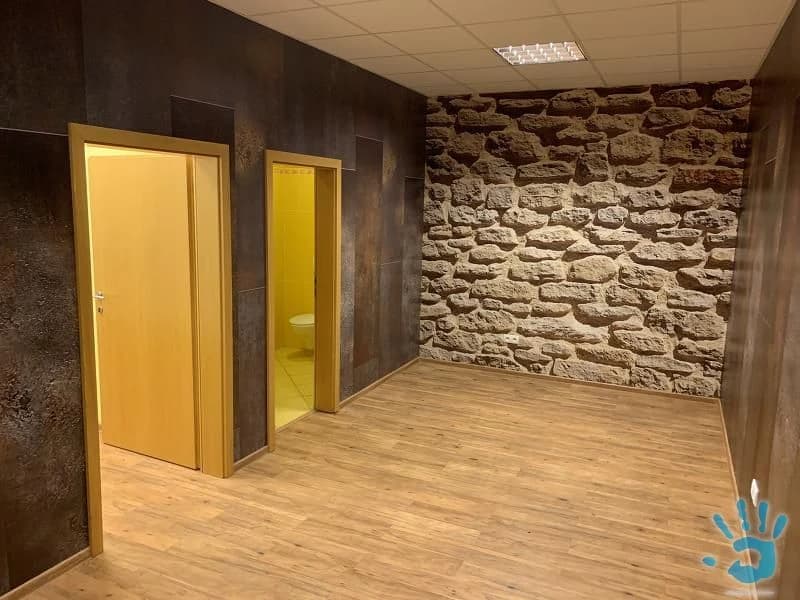 prenajom-obchod-kanc-priestorov-v-polyfunkcnom-dome-leonardo-80m2