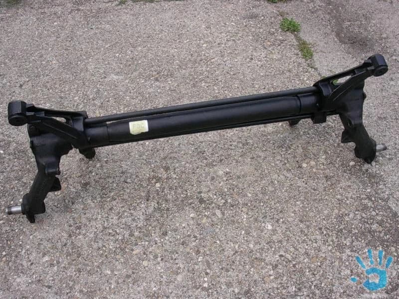 renovacia-a-repas-zadnych-naprav-citroen-berlingo-picasso-xsara