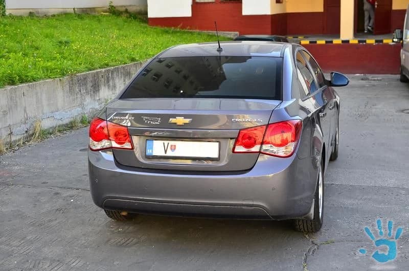chevrolet-cruze-1-6ccm-benzin-145tkm-1-majitel