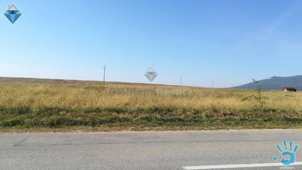 na-predaj-pozemok-pre-komercne-ucely-pohranice