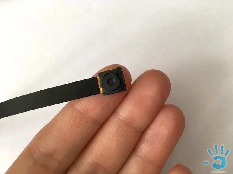 mini-wifi-kamera-skryta-kamera