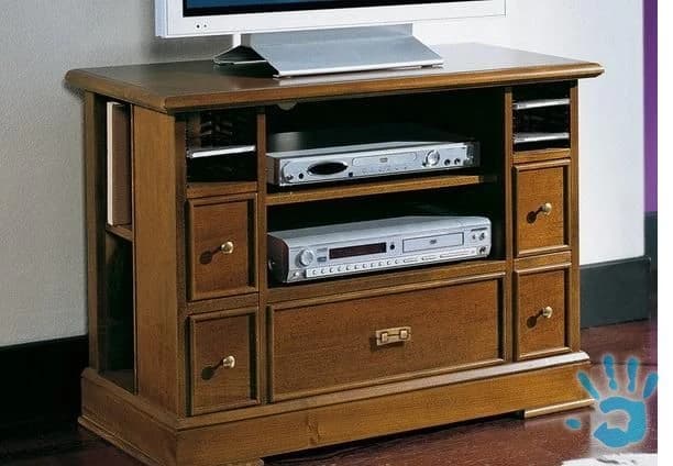 tv-skrinka