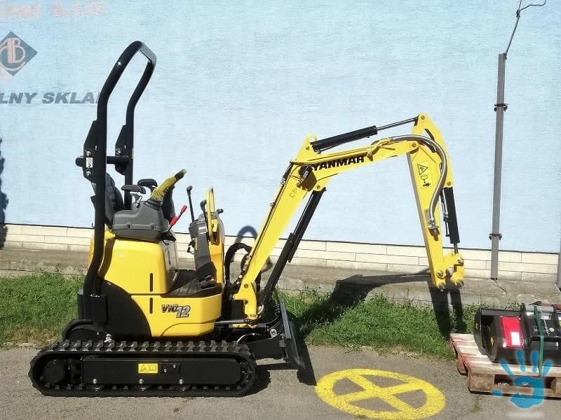 rypadlo-yanmar-vio12-minibager-na-prenajom-pozicovna