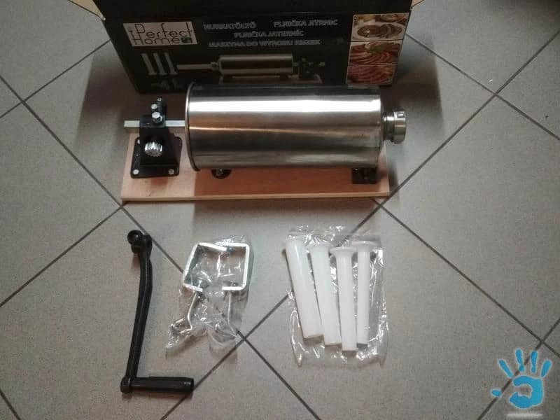 Plnička. nadievačka klobás, jaterníc na 4 kg mäsa -nová - 1