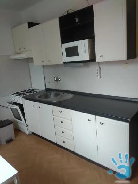 1-izbovy-byt-na-ul-dolezalova-trnavka-bratislava