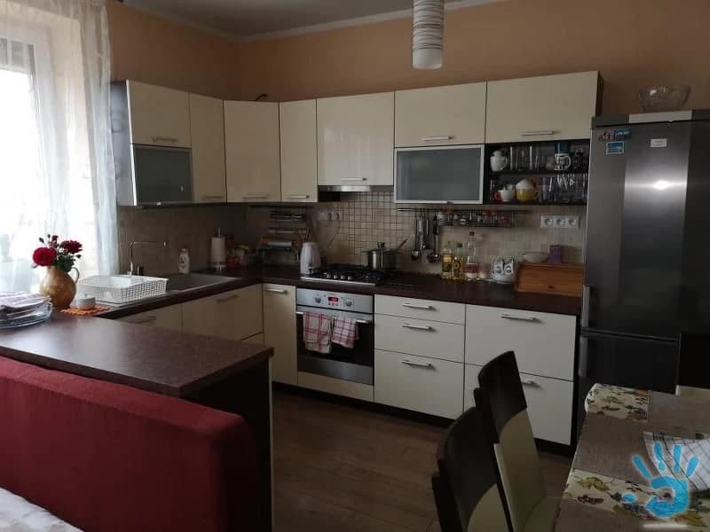 pbs-dvojgeneracny-rodinny-dom-s-pozemkom-1080-m2-zvoncin