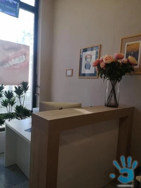 denna-recepcna-asistentka-v-zdravotnickom-stredisku