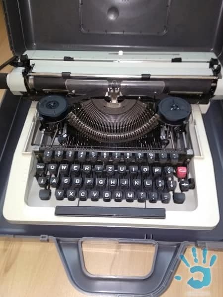 predam-pisaci-stroj