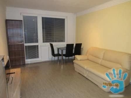 prenajmem-1-izbovy-byt-s-balkonom-v-trencine