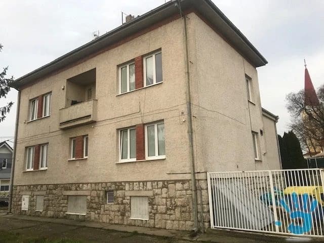 pbs-na-predaj-penzion-turisticka-ubytovna-v-obci-malzenice