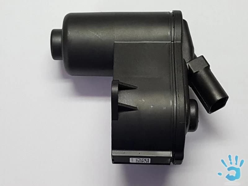 servomotor-parkovacej-brzdy-vw-passat-3c