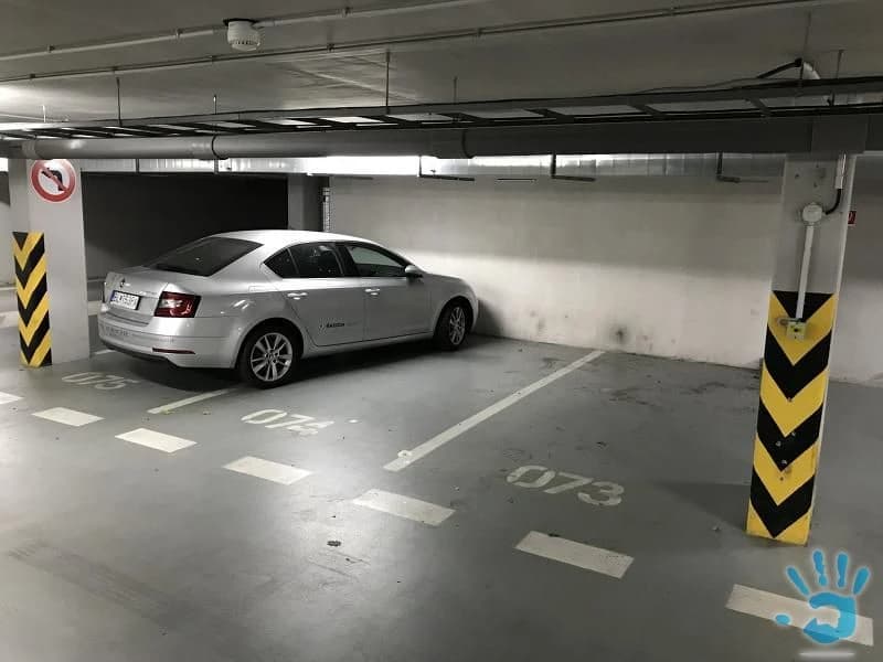 dvojgaraz-v-dubravke-prenajom