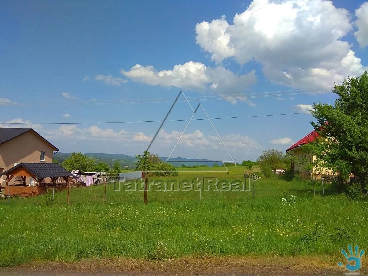 pozemok-v-kamenici-na-predaj