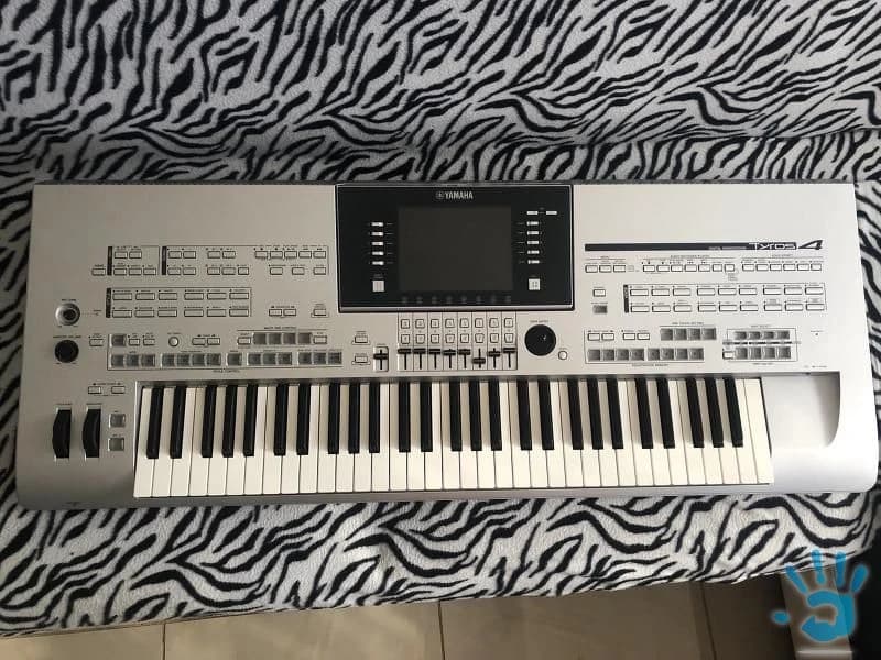 yamaha-tyros-4