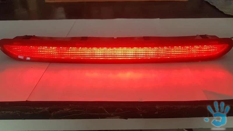 1k6945097g-tretie-brzdove-svetlo-passat-golf-kombi-tiguan
