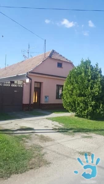 pbs-rodinny-dom-s-dvoma-bytovymi-jednotkami-v-obci-pavlice