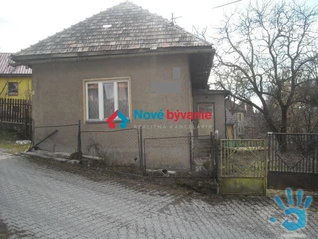 mensi-rodinny-dom-banska-bystrica