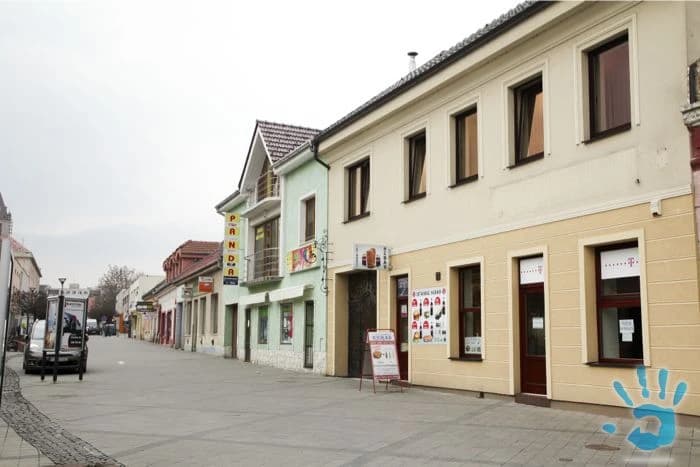 prenajmem-obchodne-kancelarske-priestory-v-centre-hc