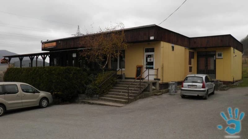 komercny-objekt-restauracia-v-peknom-prostredi