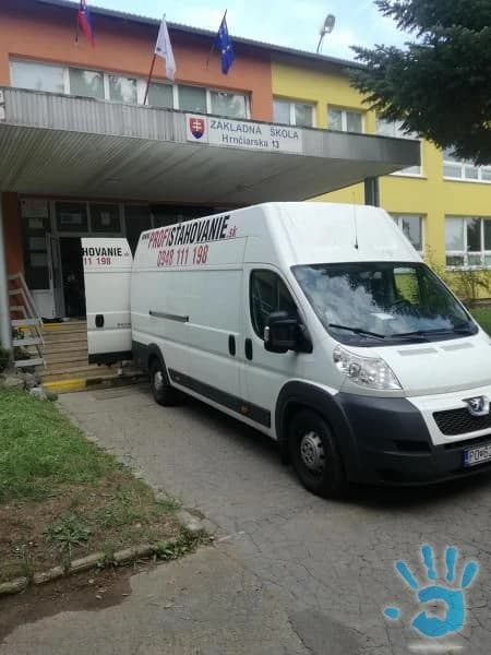 praca-v-stahovacej-firme