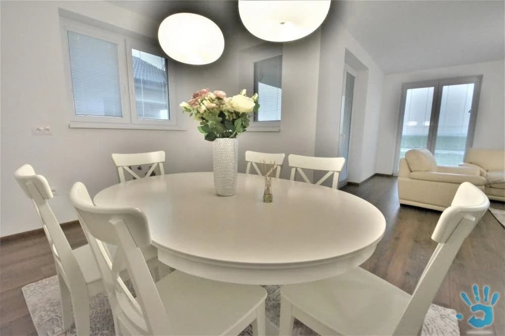 trnava-reality-luxusna-5-izb-novostavba-rd-s-vyhladom-na-karpaty-v-meste-trnava-kamenny-mlyn