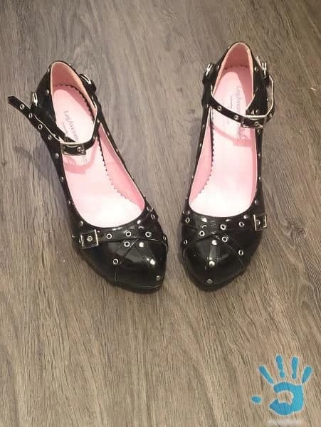 damska-obuv-dr-martens-converse-lodicky-a-kotnikove