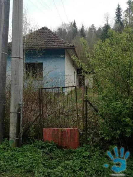 predam-chalupu-starsi-rodinny-dom-v-prakovciach