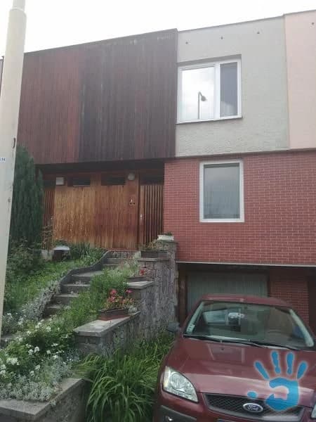 rodinny-dom-4-izbovy-v-radovej-zastavbe-prievidza