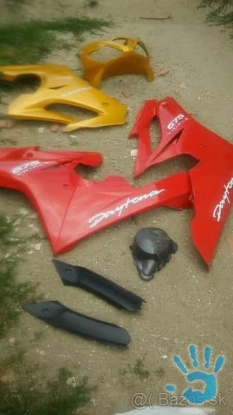 triumph-daytona-675-r2006-10street-triple-675-nd