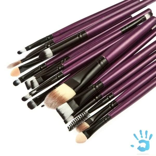 sada-profesionalnych-make-up-stetcov
