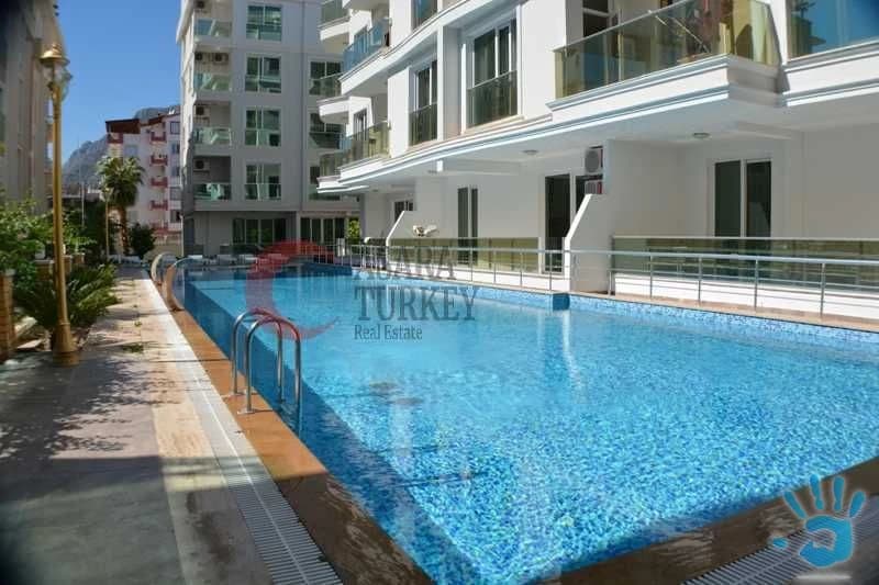 nove-byty-v-antalyi-na-plaz-konyaalti-700-m