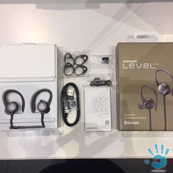 samsung-level-active-eo-bg930-nove-komplet-balenie