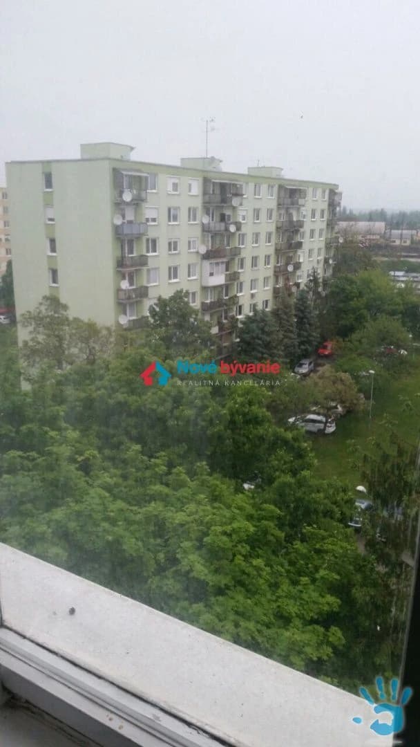 predam-25-izbovy-povody-byt-v-novych-zamkov-cyrilometodska-ul