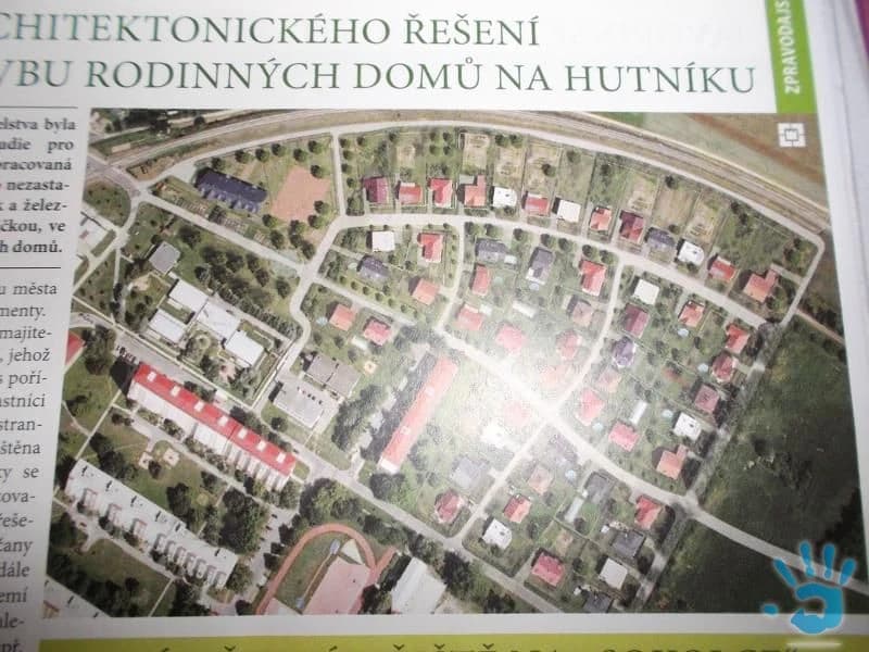 lukrativni-stavebni-parcela-696m2-na-hodoninsku-jen-pro-narocne