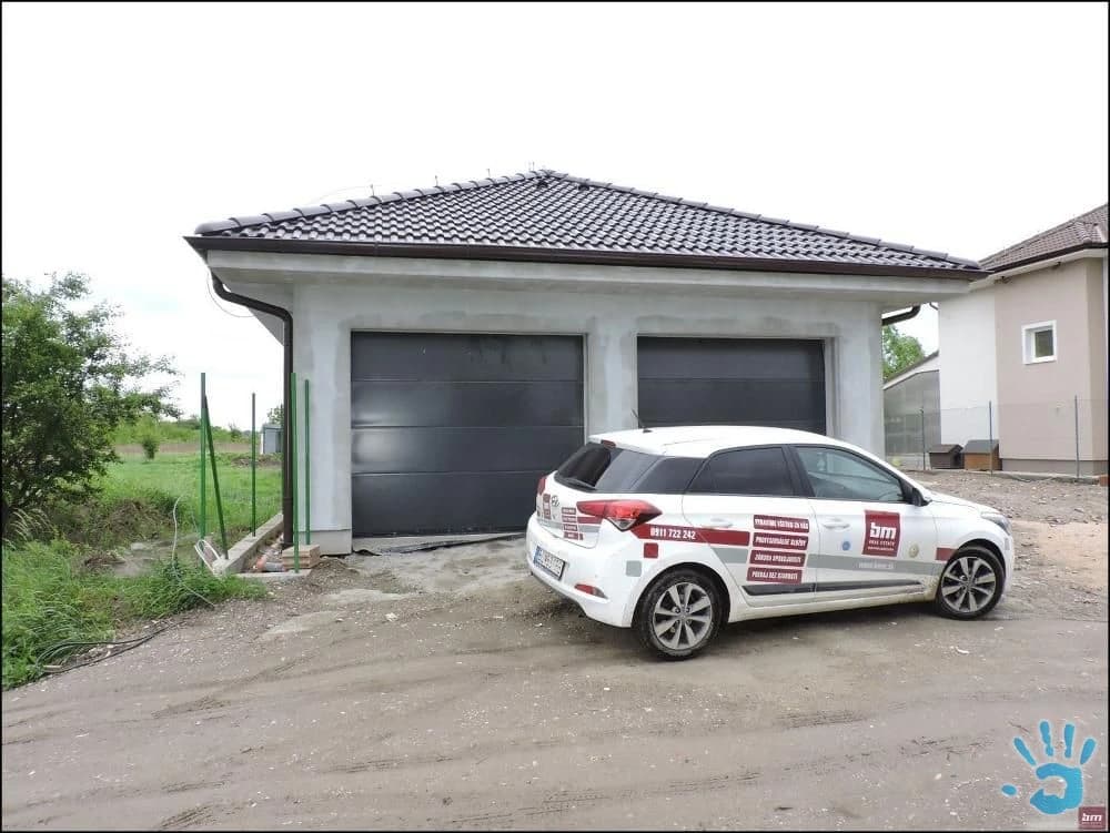 predaj-rodinny-dom-s-dvoma-bytovymi-jednotkami-v-obci-malinovo