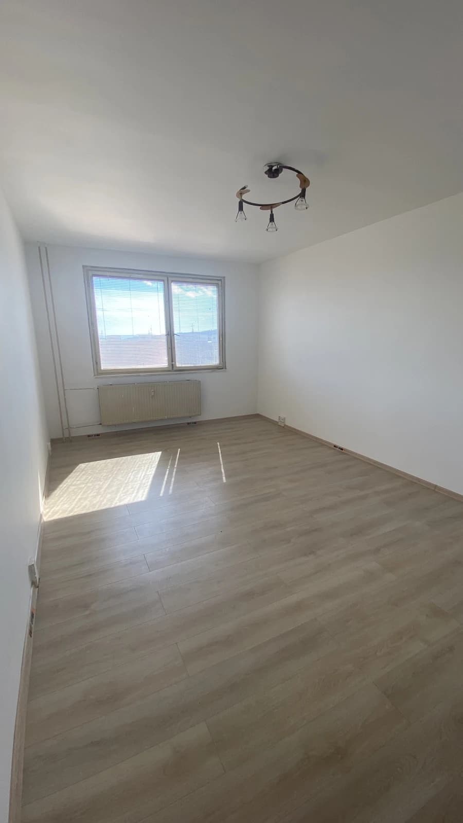 predame-1-izbovy-byt-ihned-k-nastahovaniu