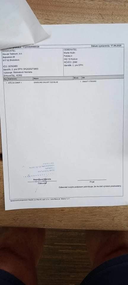 samsung-galaxy-s20-blue