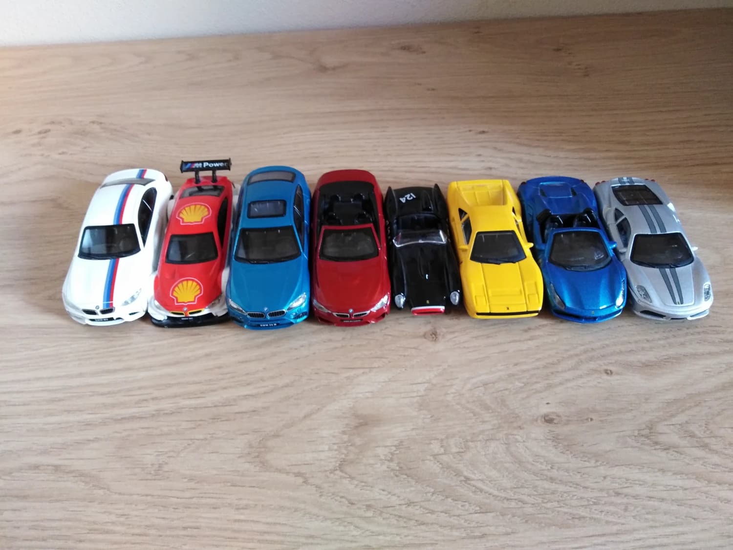 predam-8-modelov-aut