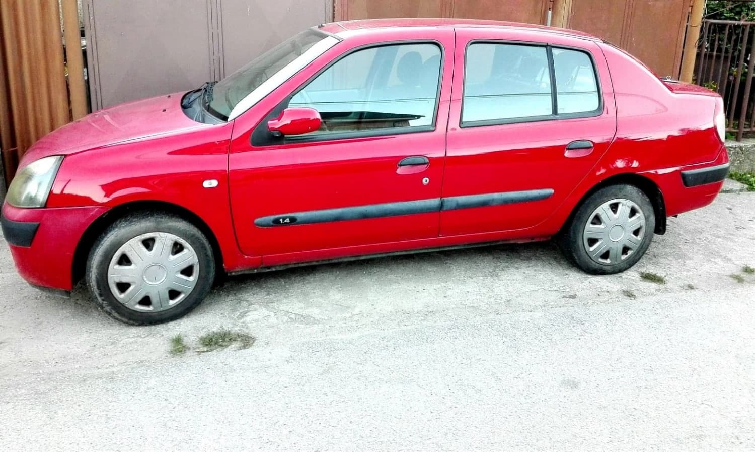 renault-thalia-2004-122-000-km