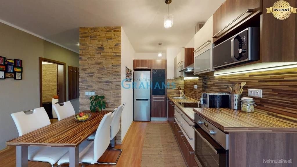 2i-byt-s-lodziou-a-pivnicou-v-novostavbe-v-petrzalke