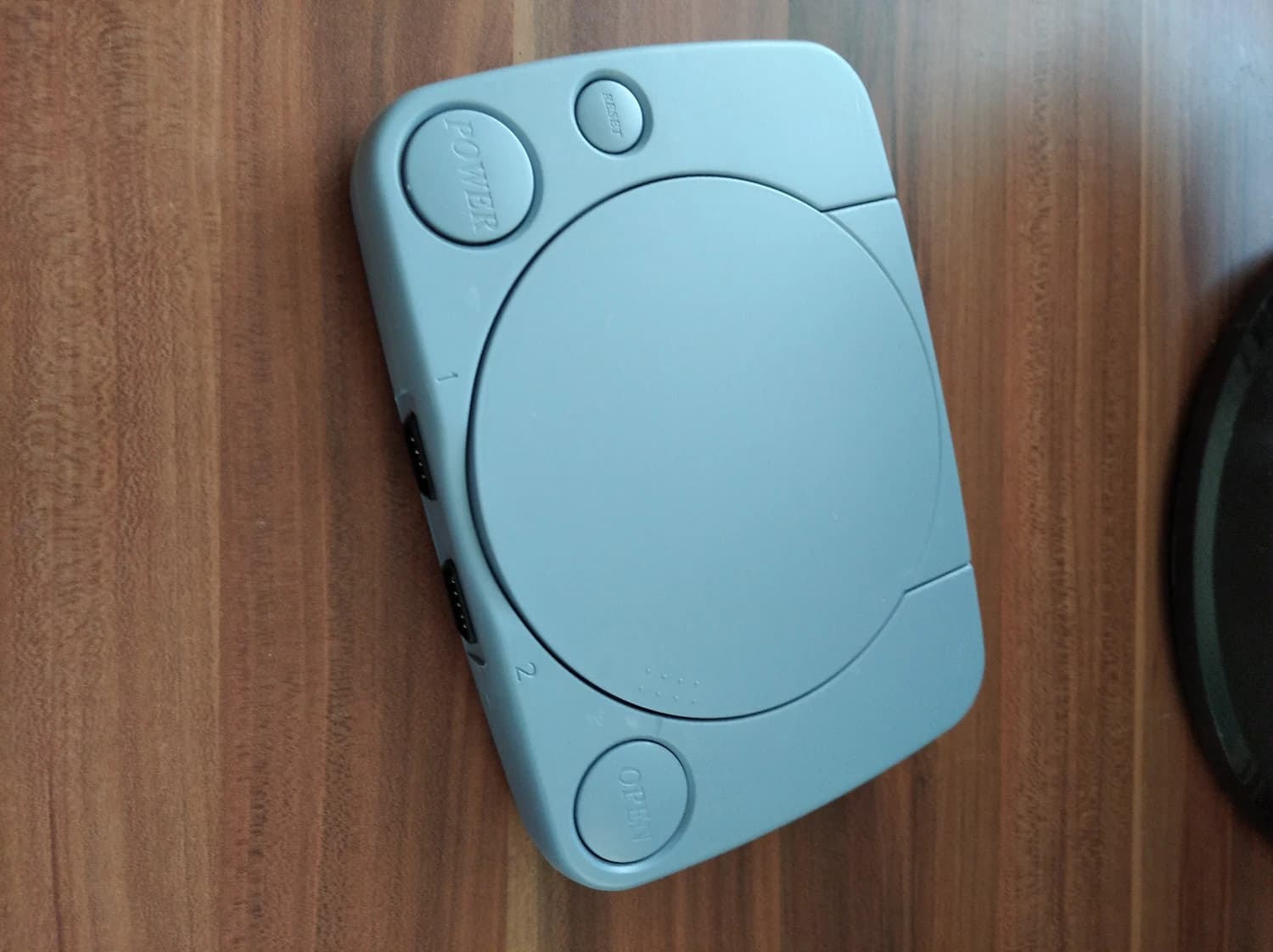 retro-sega-od-vietnamcov-herne-konzoly-super-mario-bros-super-8-bitova-tv-game