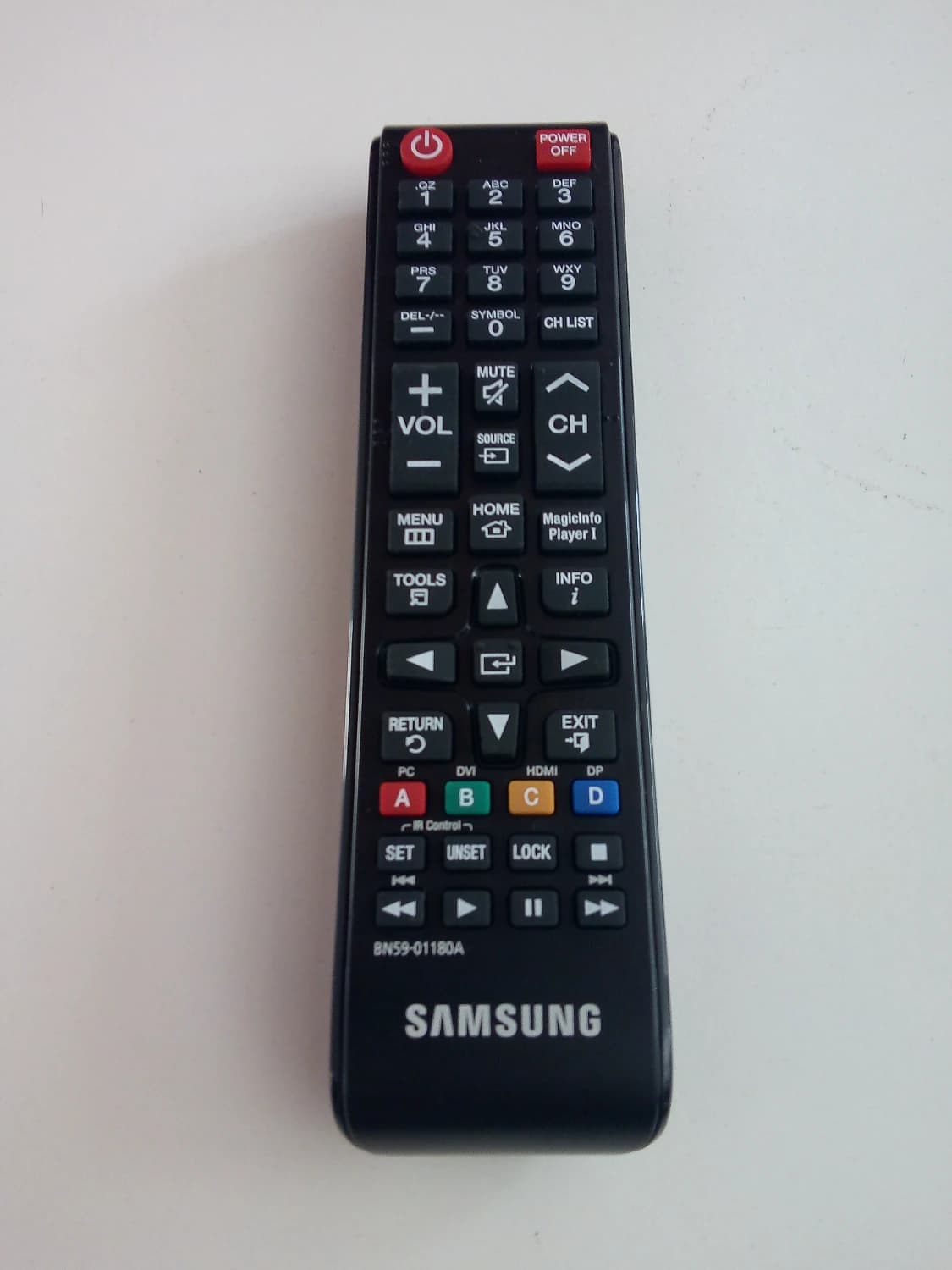 novy-dialkovy-originalny-ovladac-samsung-telky-vsetky-s-ir-verzia-bn59-01180a-bn5901180a-tm1240a