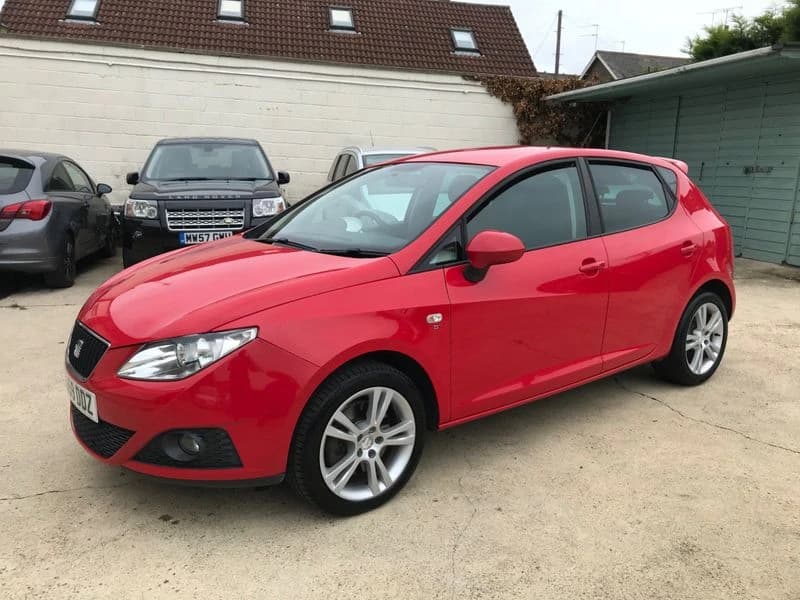 rozpredam-seat-ibiza-rok-2008-na-diely-motor-14-63kw-16v