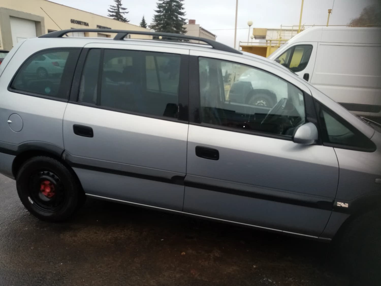predam-opel-zafira