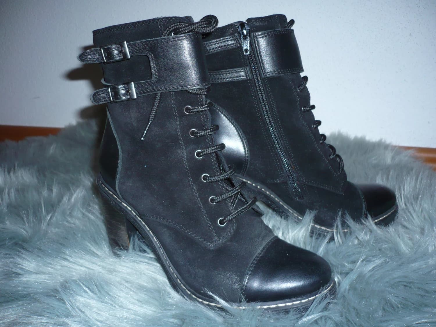 kozene-vyteplene-cizmicky