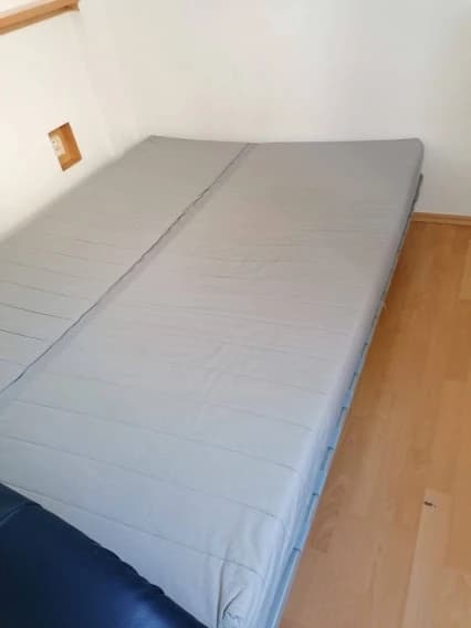 predam-nyhamn-rozkladaciu-pohovku-ikea