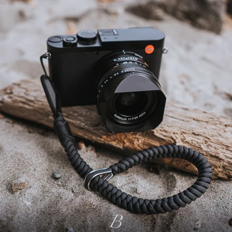 popruh-na-zapastie-na-fotenie