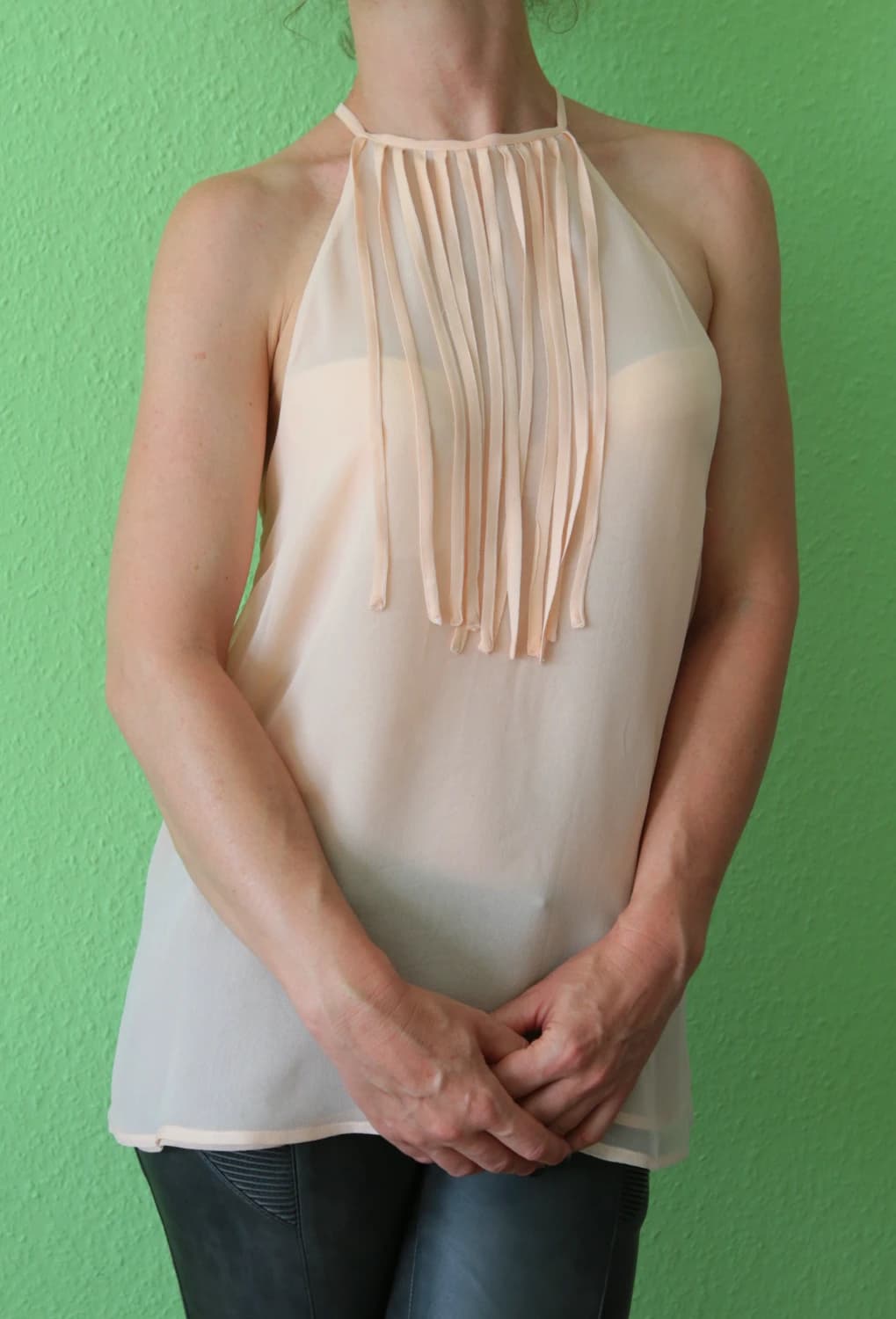 novy-hodvabny-top-100-silk-lipsy-london-vel-40