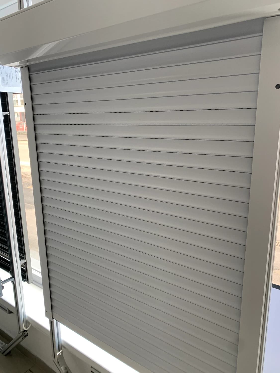 exterierova-roleta-nova-a37-hella-0003